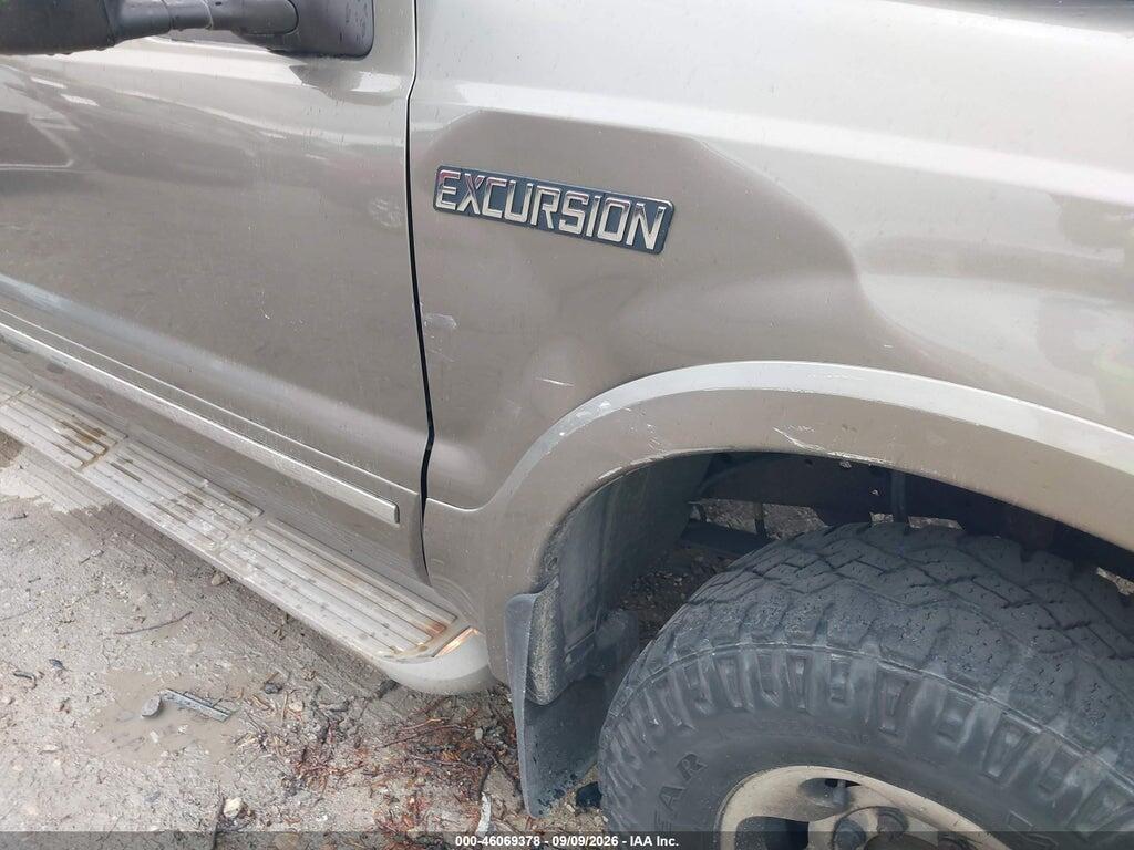 1FMNU43S03EB44178 2003 FORD EXCURSION photo no. 6