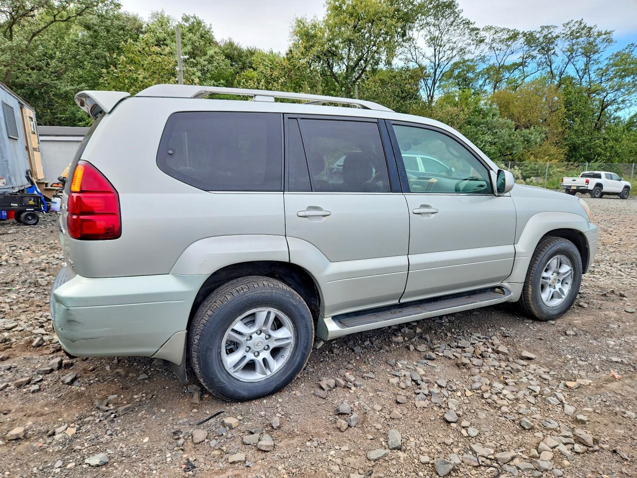 2004 LEXUS GX 470 — Фото 3 из 13