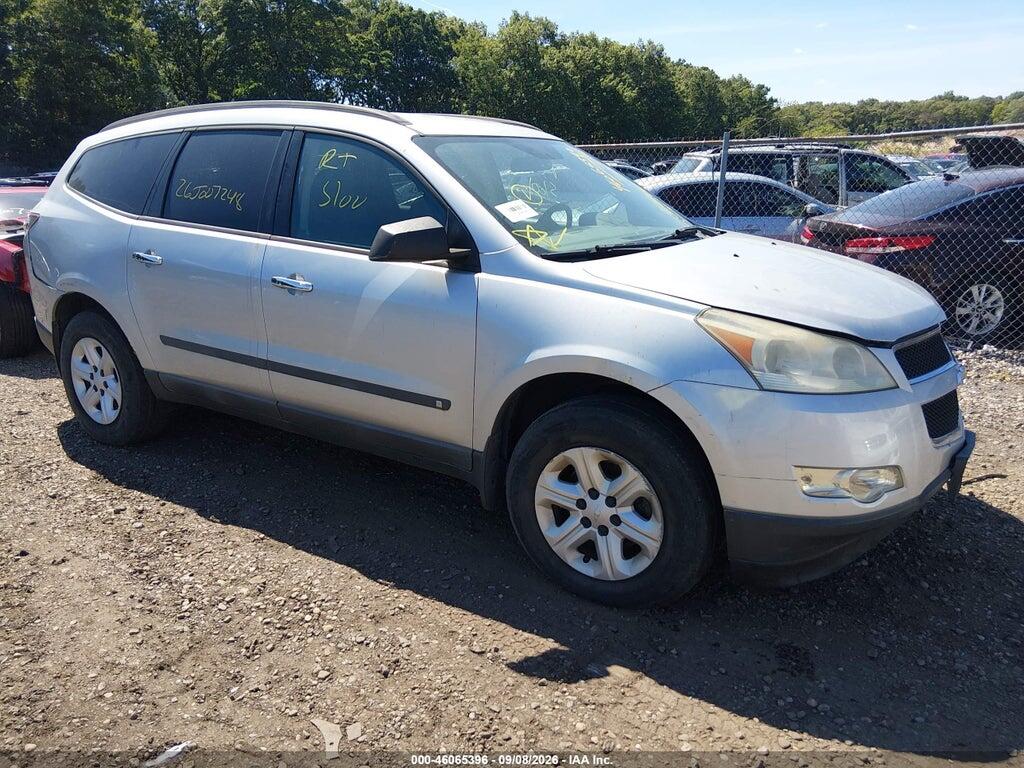 2010 CHEVROLET TRAVERSE 1GNLVEED8AS108225