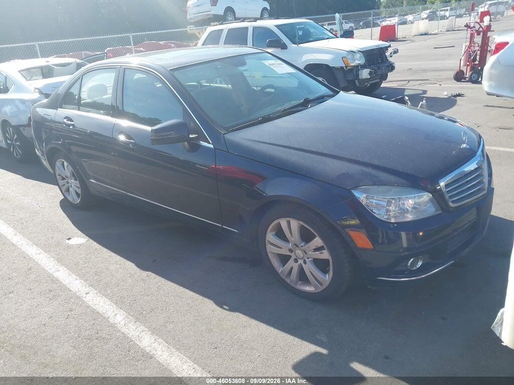 2011 MERCEDES-BENZ C WDDGF8BB3BR137612