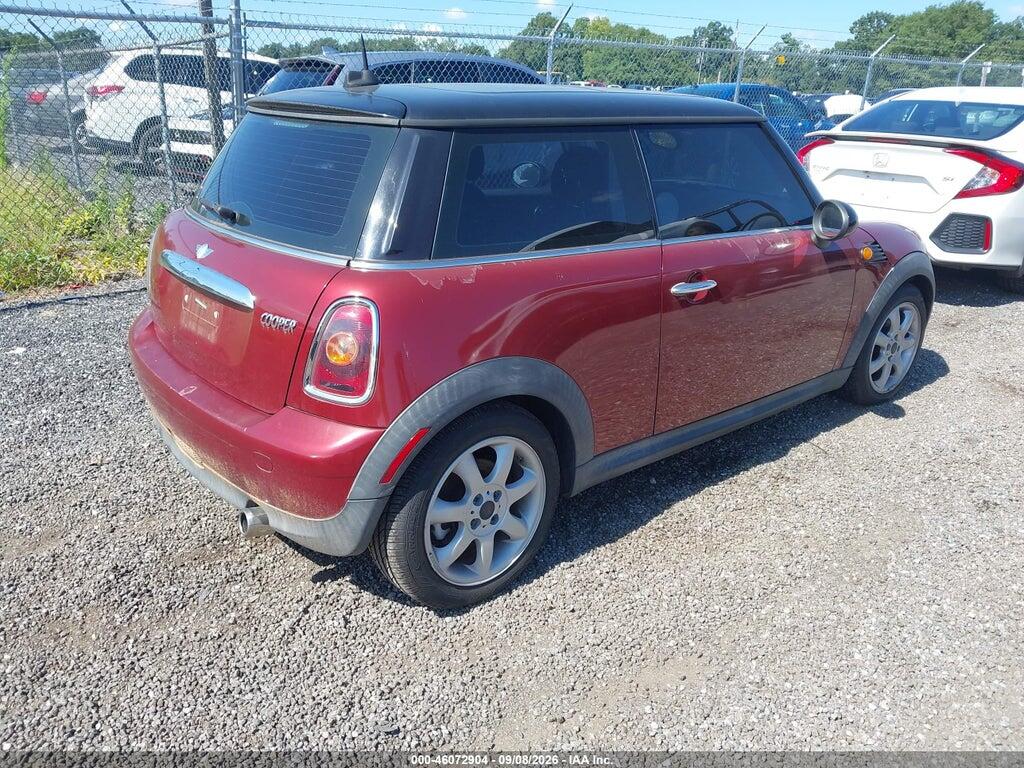 WMWMF33599TW72334 2009 MINI COOPER photo no. 4
