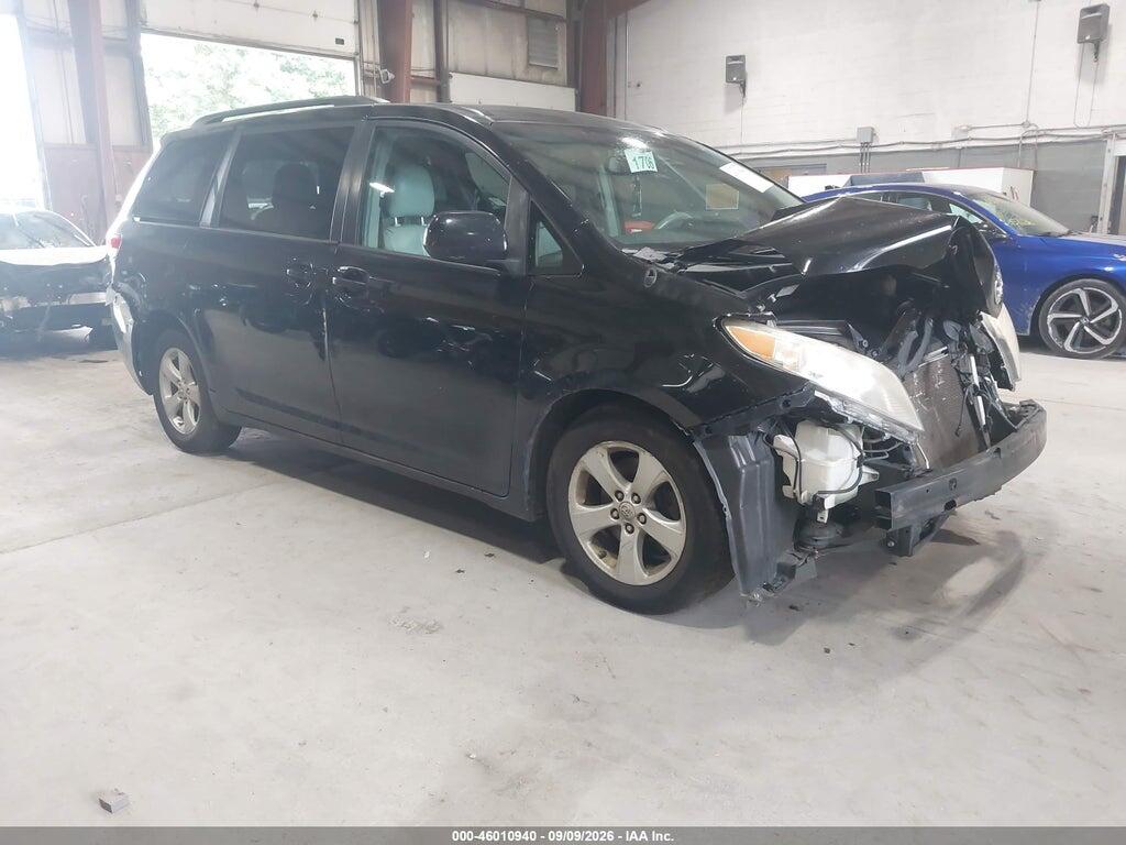 2011 TOYOTA SIENNA 5TDKK3DC9BS041333
