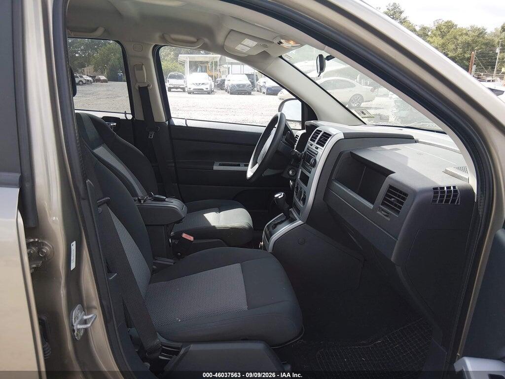 1J8FF47W38D528297 2008 JEEP COMPASS photo no. 5