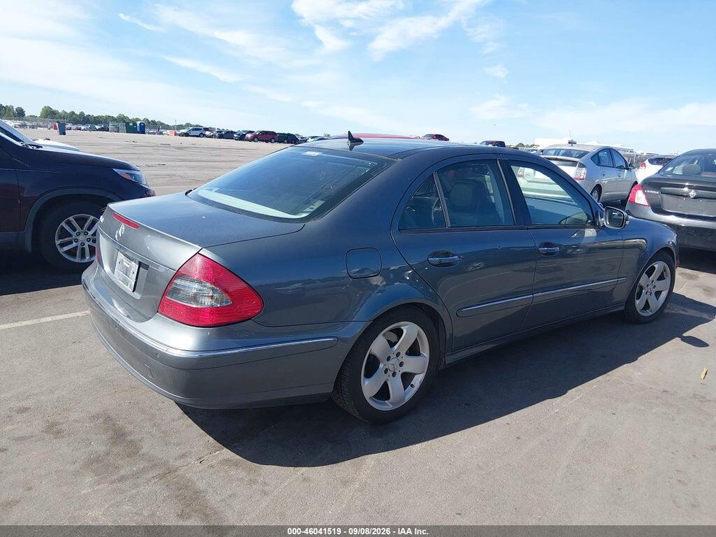 WDBUF72X87B110021 2007 MERCEDES-BENZ E 550 photo no. 4