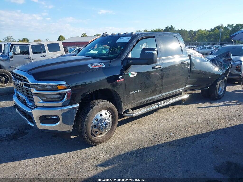 3C63RRHLXTG338955 2026 RAM 3500 photo no. 2