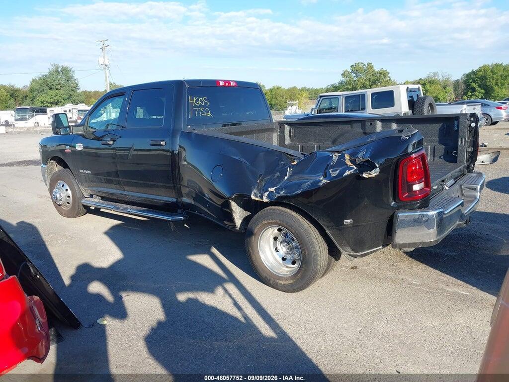 3C63RRHLXTG338955 2026 RAM 3500 photo no. 3