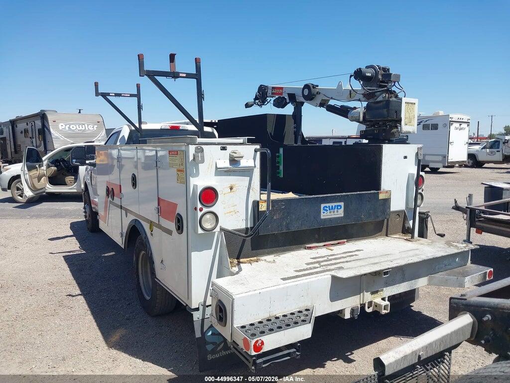 1FDRF3G61MEE17505 2021 FORD F-350 CHASSIS photo no. 3