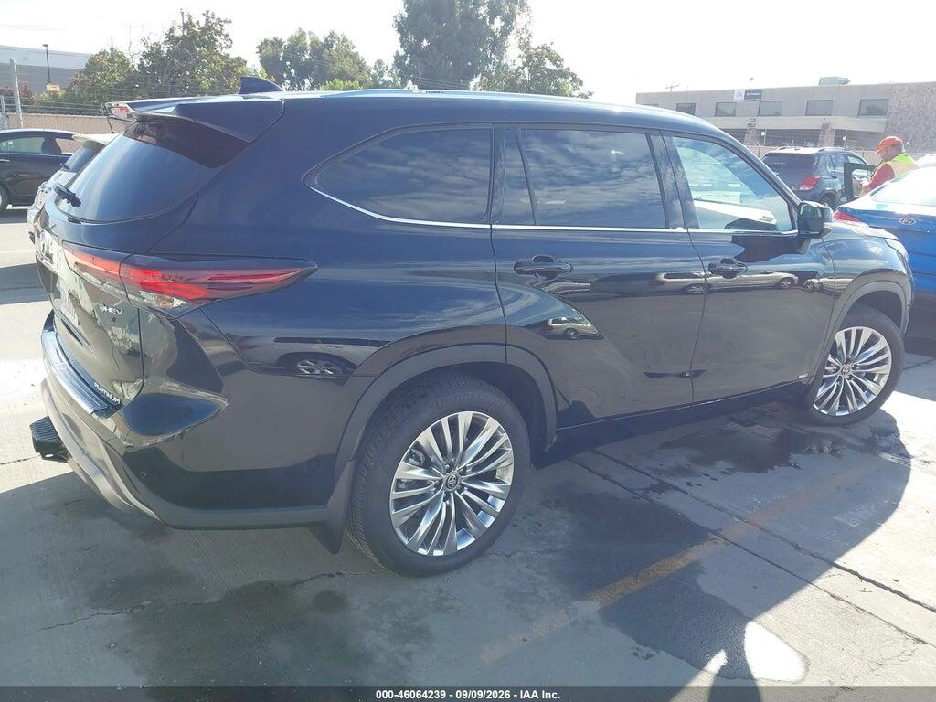 5TDEBRCH6TS723696 2026 TOYOTA HIGHLANDER photo no. 4