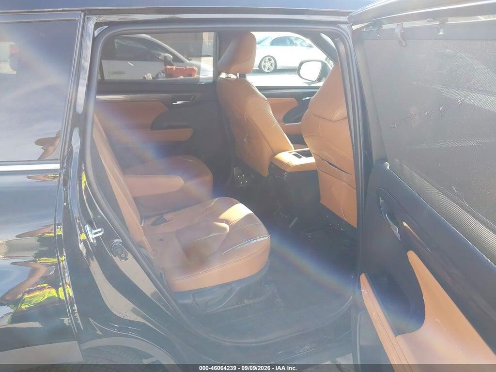 5TDEBRCH6TS723696 2026 TOYOTA HIGHLANDER photo no. 8