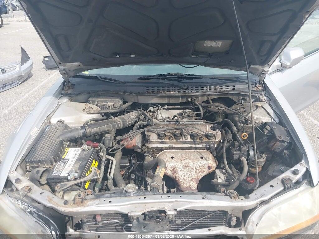 1HGCG32411A024928 2001 HONDA ACCORD photo no. 10