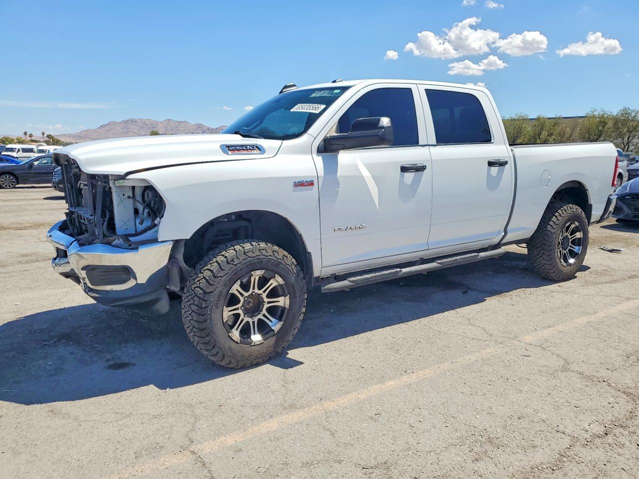 2021 RAM 2500 3C6UR5CJ3MG676816