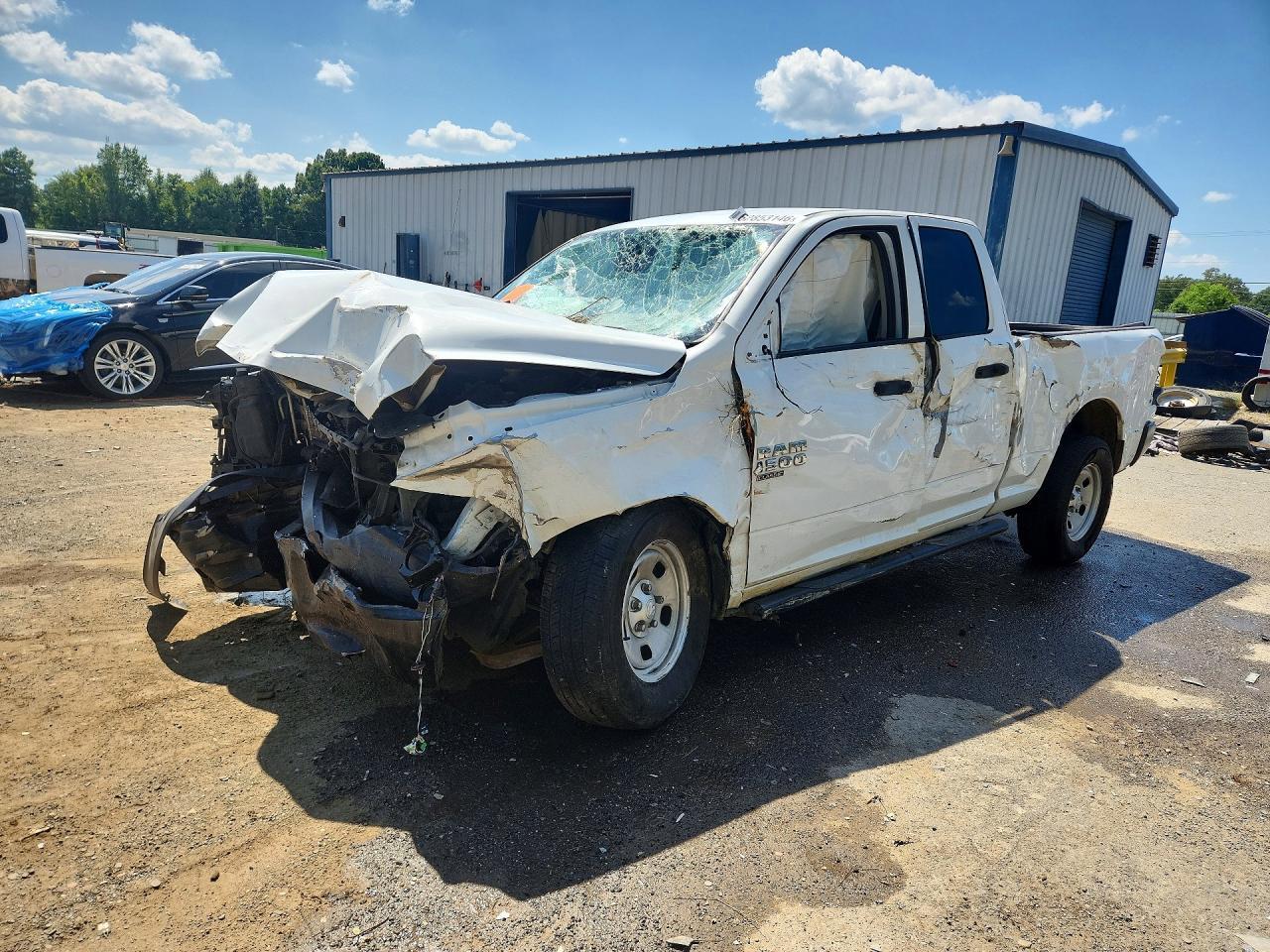 2019 RAM 1500 CLASSIC 1C6RR6FG6KS710426