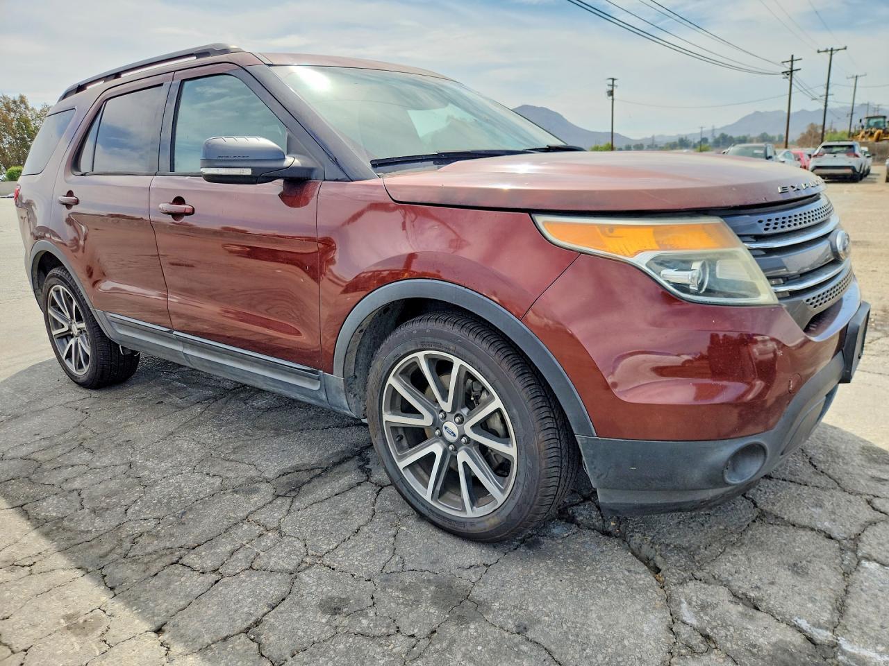 1FM5K7D80FGA14503 2015 FORD EXPLORER photo no. 4