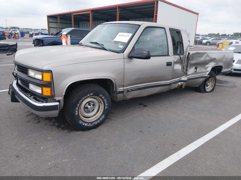 1GCEC19R6WE150467 1998 CHEVROLET C1500 photo no. 2