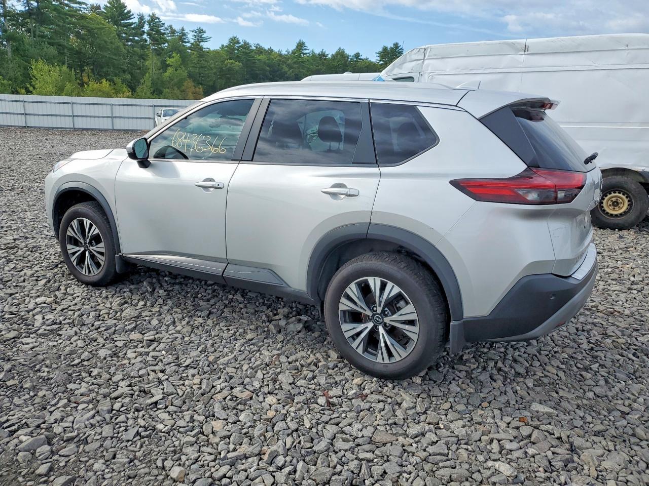 2023 NISSAN ROGUE SV — Фото 2 из 13