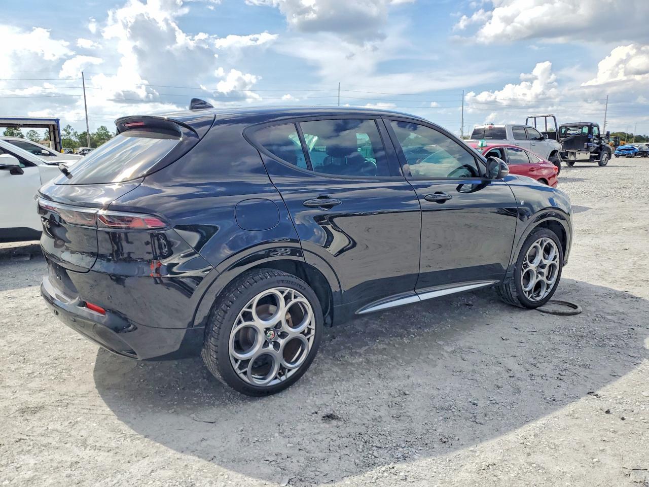 2024 ALFA ROMEO TONALE TI — Фото 3 из 13