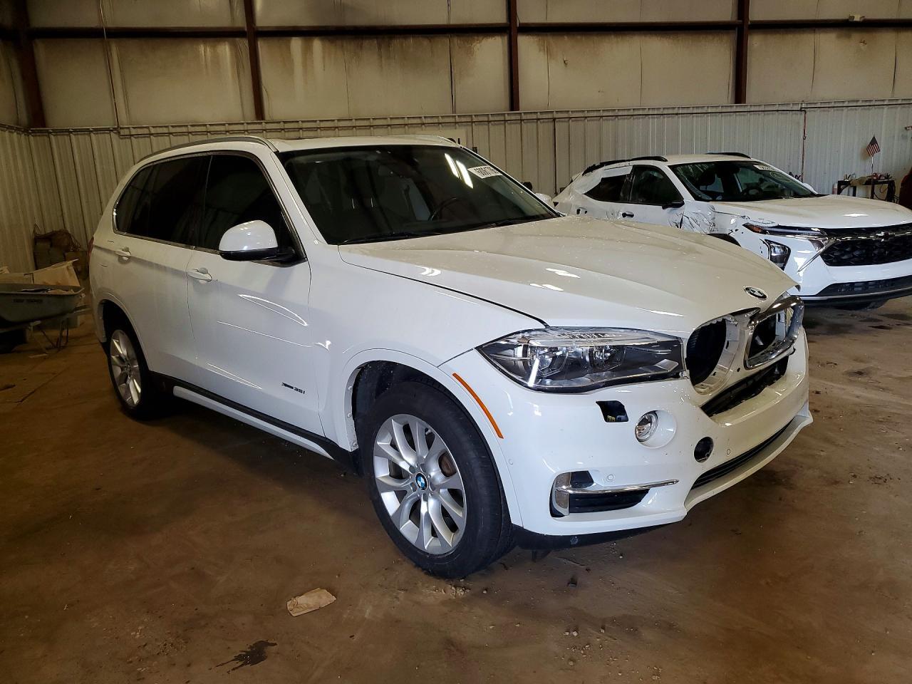 2014 BMW X5 XDRIVE35I — Фото 4 из 12