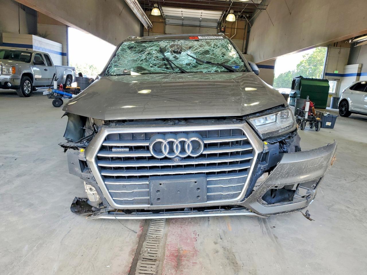 2017 AUDI Q7 PREMIUM PLUS — Фото 5 из 13