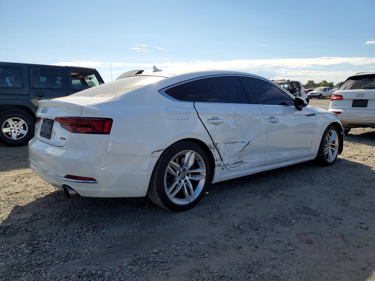 2019 AUDI A5 PREMIUM — Фото 3 из 12