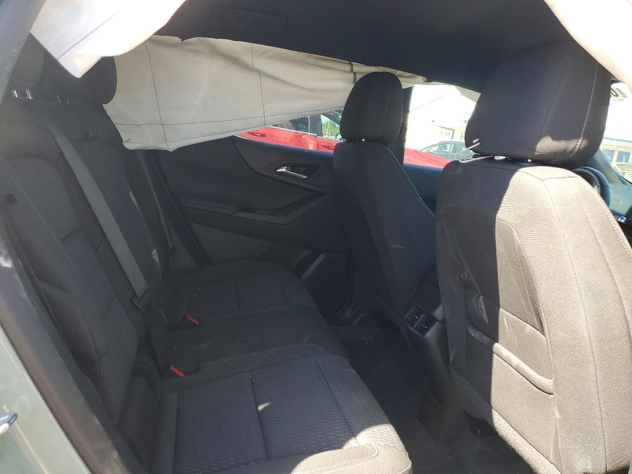 2025 CHEVROLET EQUINOX LT — Фото 11 из 14