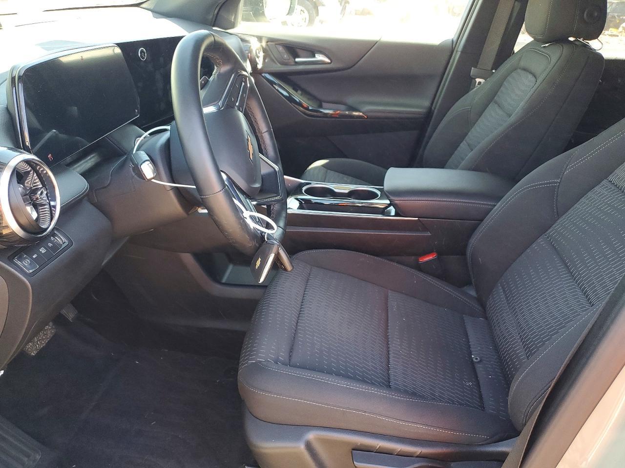 2025 CHEVROLET EQUINOX LT — Фото 7 из 14