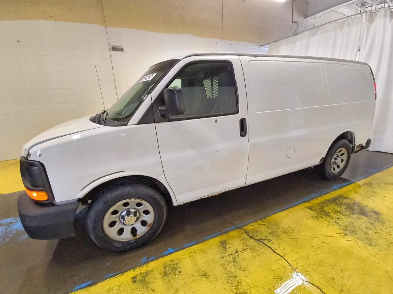 2012 CHEVROLET EXPRESS G1500 1GCSGAFX1C1176424