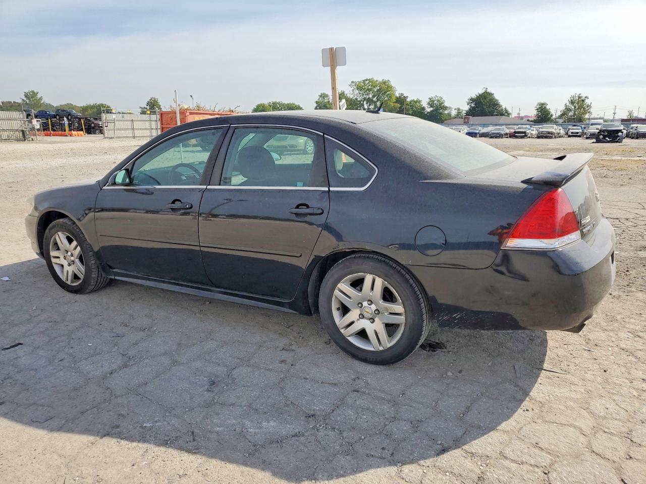 2012 CHEVROLET IMPALA LT — Фото 2 из 13