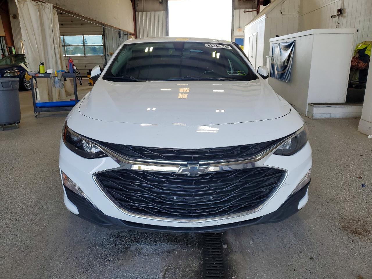 2021 CHEVROLET MALIBU RS — Фото 5 из 12