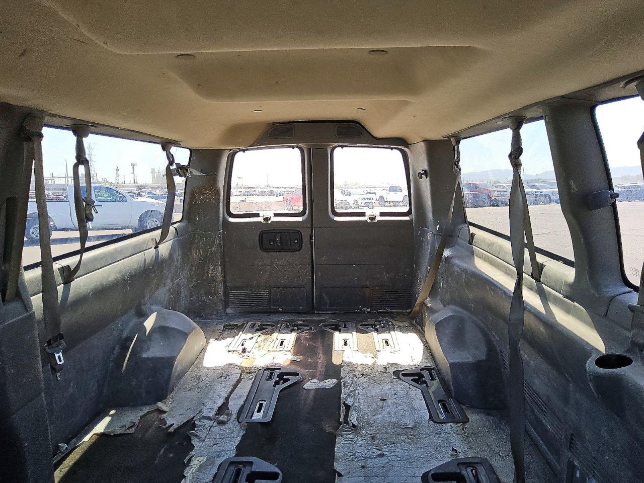 1GAZGPFG1G1289788 2016 CHEVROLET EXPRESS G3500 photo no. 10