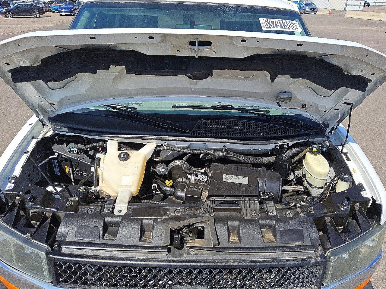 1GAZGPFG1G1289788 2016 CHEVROLET EXPRESS G3500 photo no. 12