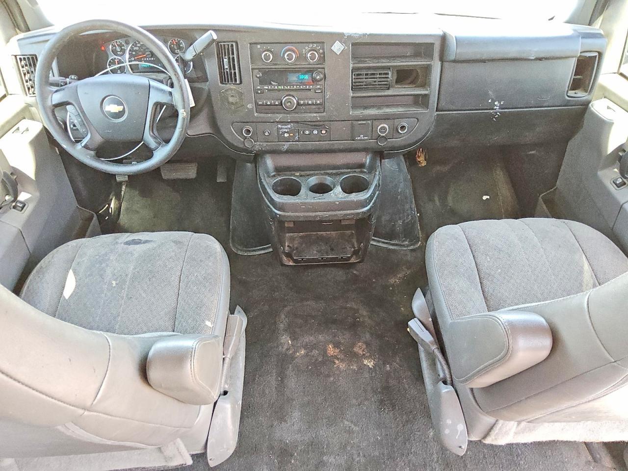1GAZGPFG1G1289788 2016 CHEVROLET EXPRESS G3500 photo no. 8