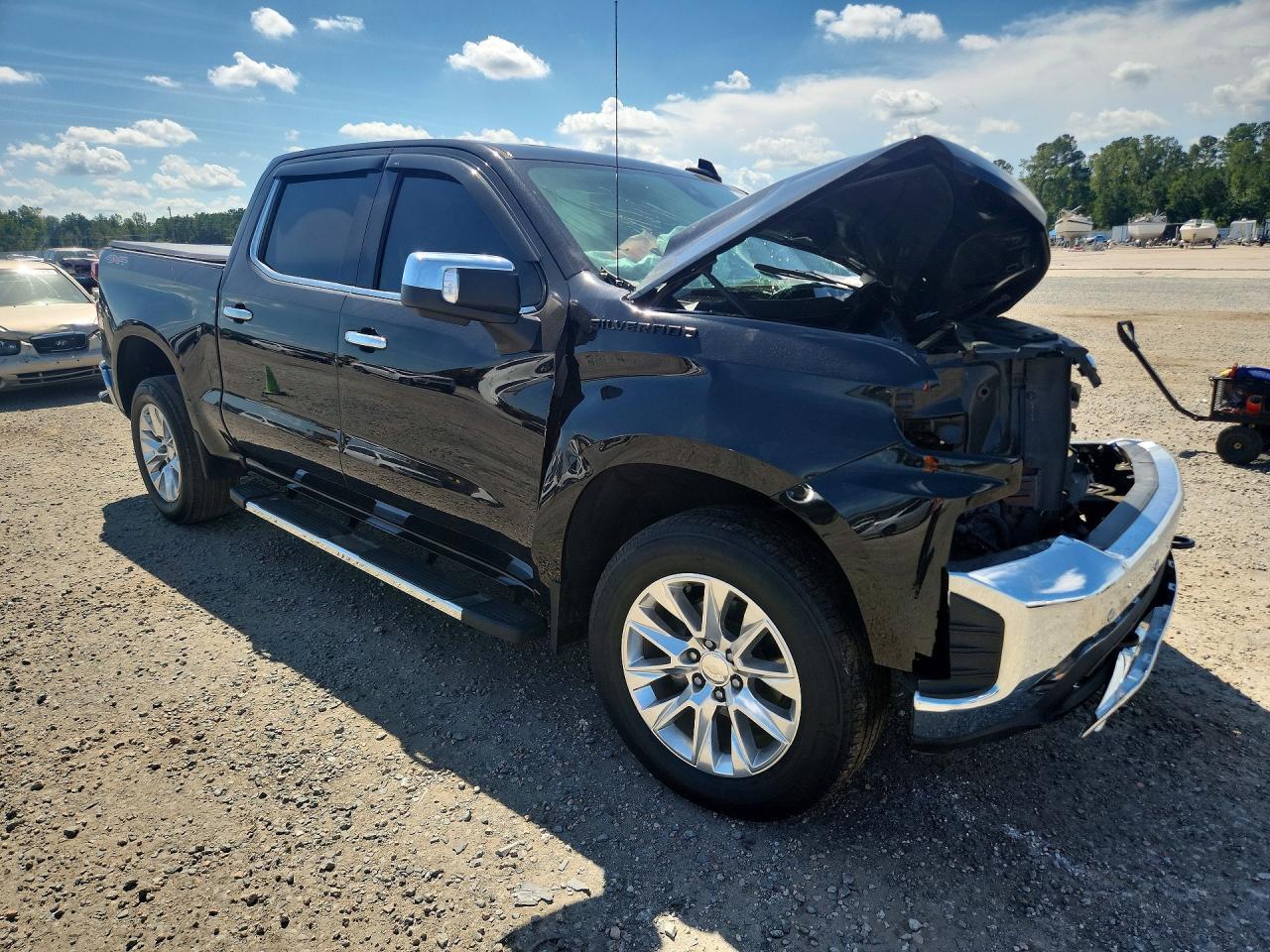 2021 CHEVROLET SILVERADO K1500 LTZ — Фото 4 из 12