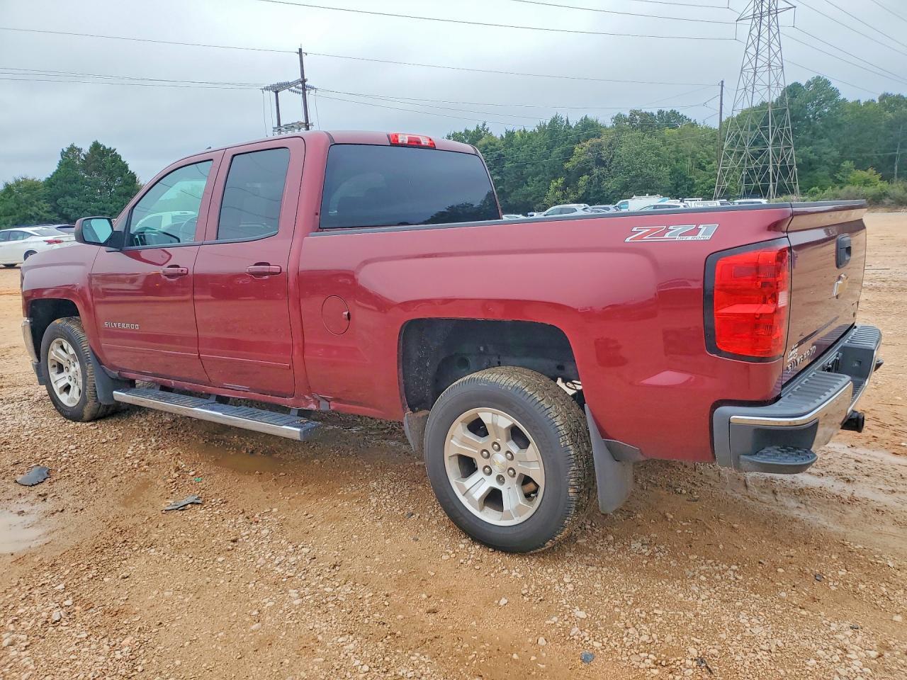 2017 CHEVROLET SILVERADO K1500 LT — Фото 2 из 12