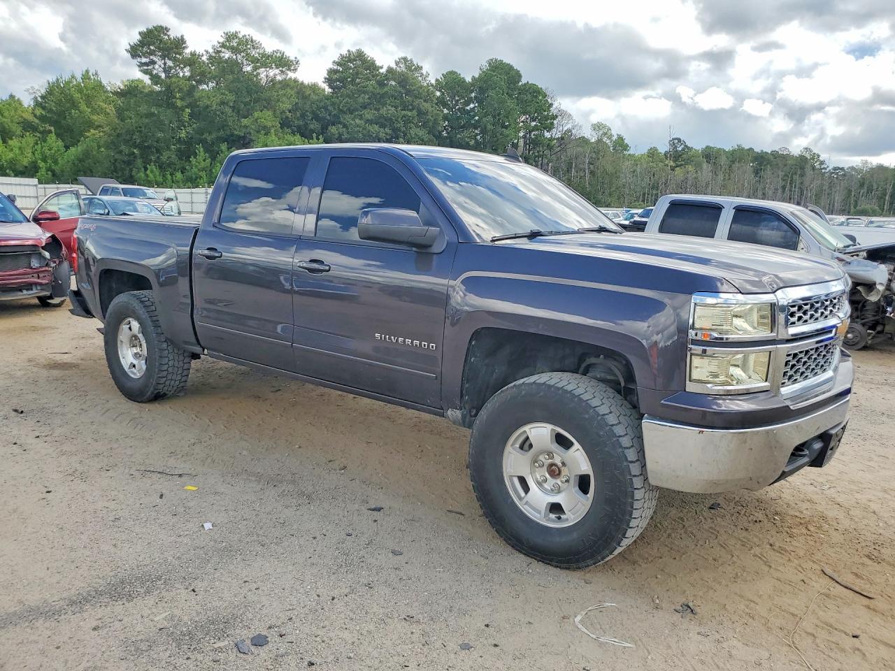 2015 CHEVROLET SILVERADO K1500 LT — Фото 4 из 12