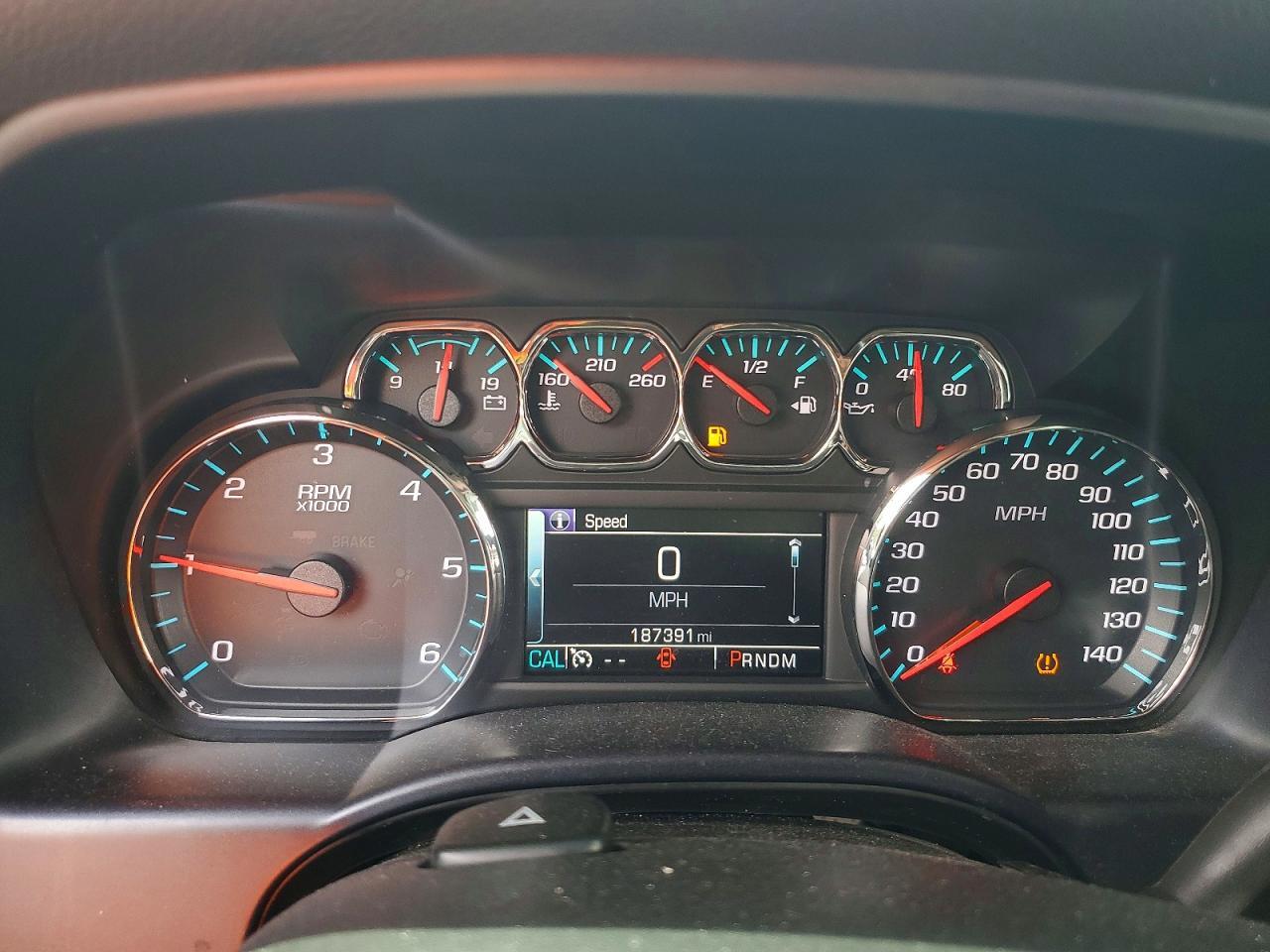 2015 CHEVROLET SILVERADO K1500 LT — Фото 9 из 12