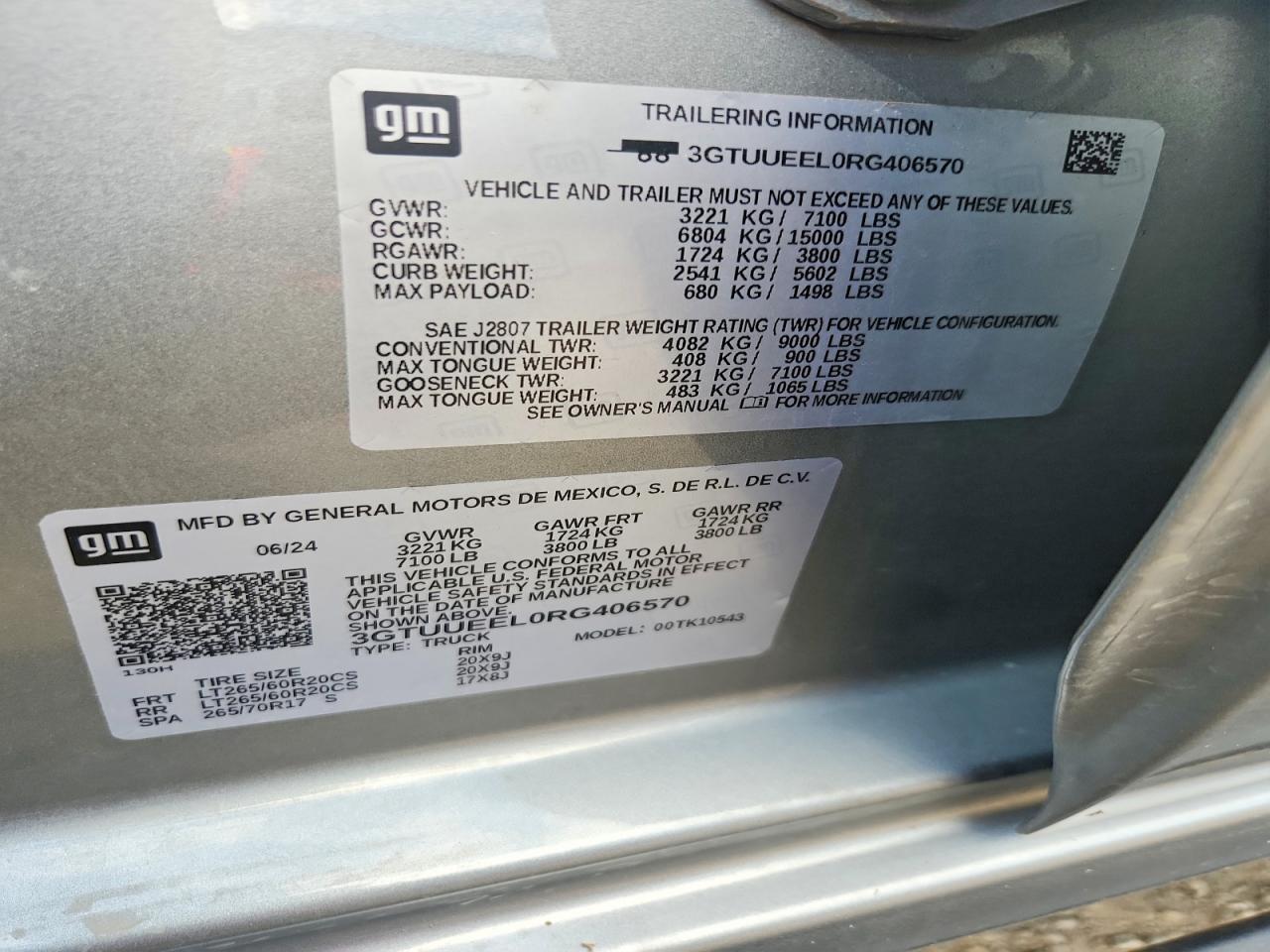 2024 GMC SIERRA K1500 AT4 — Фото 12 из 12