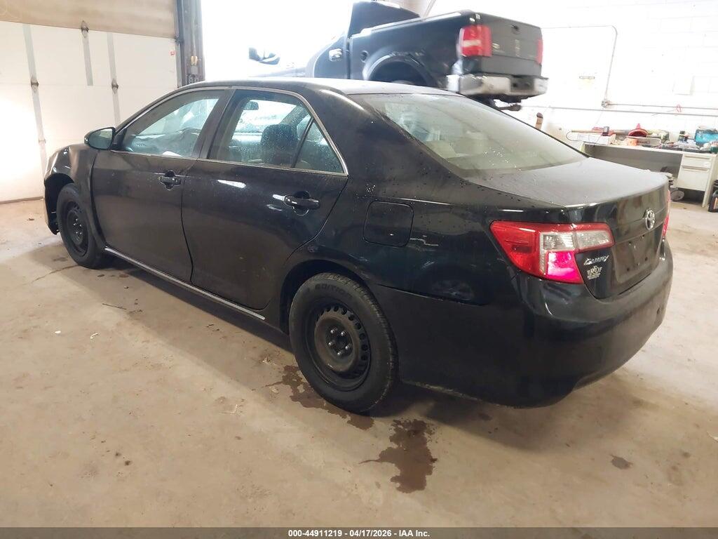 4T1BF1FK8CU073325 2012 TOYOTA CAMRY photo no. 3