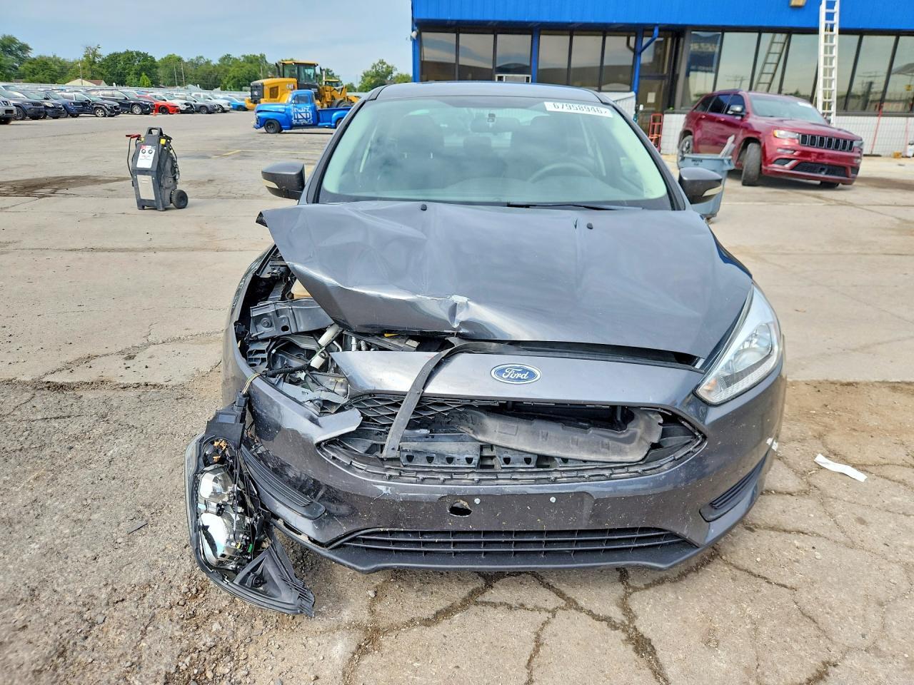 2017 FORD FOCUS SE — Фото 5 из 12