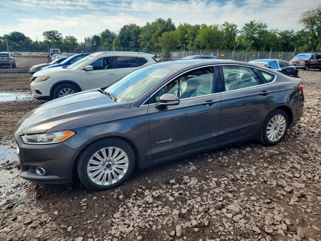 2015 FORD FUSION SE HYBRID