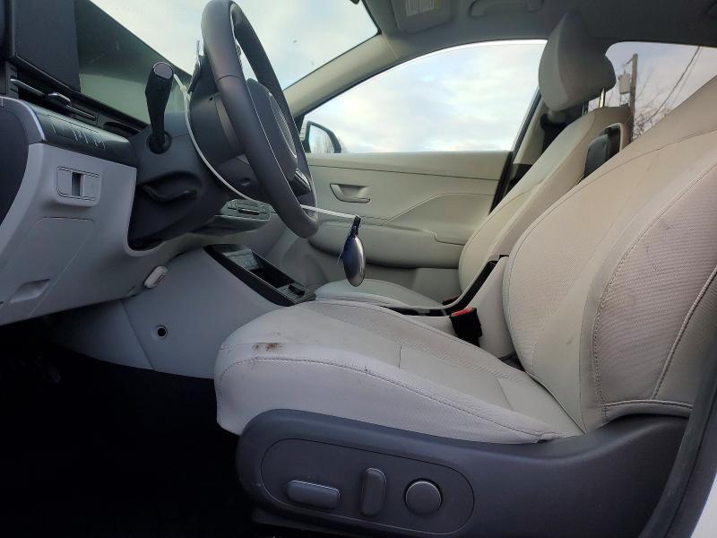 2024 HYUNDAI KONA SEL — Фото 7 из 14