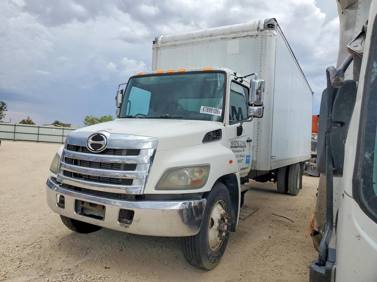 2013 HINO 258/268 5PVNE8JV4D4S52820