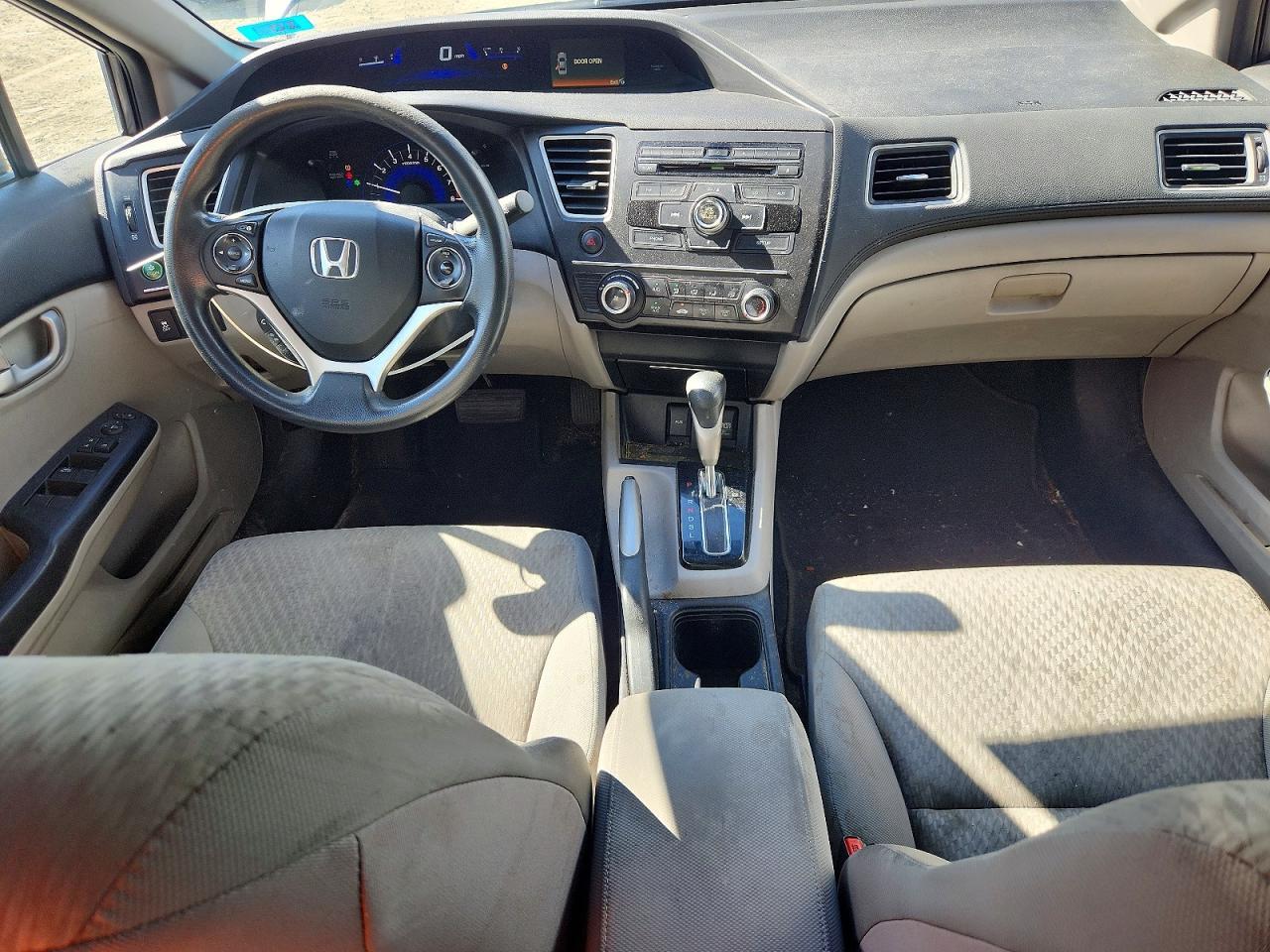 2015 HONDA CIVIC LX — Фото 8 из 13