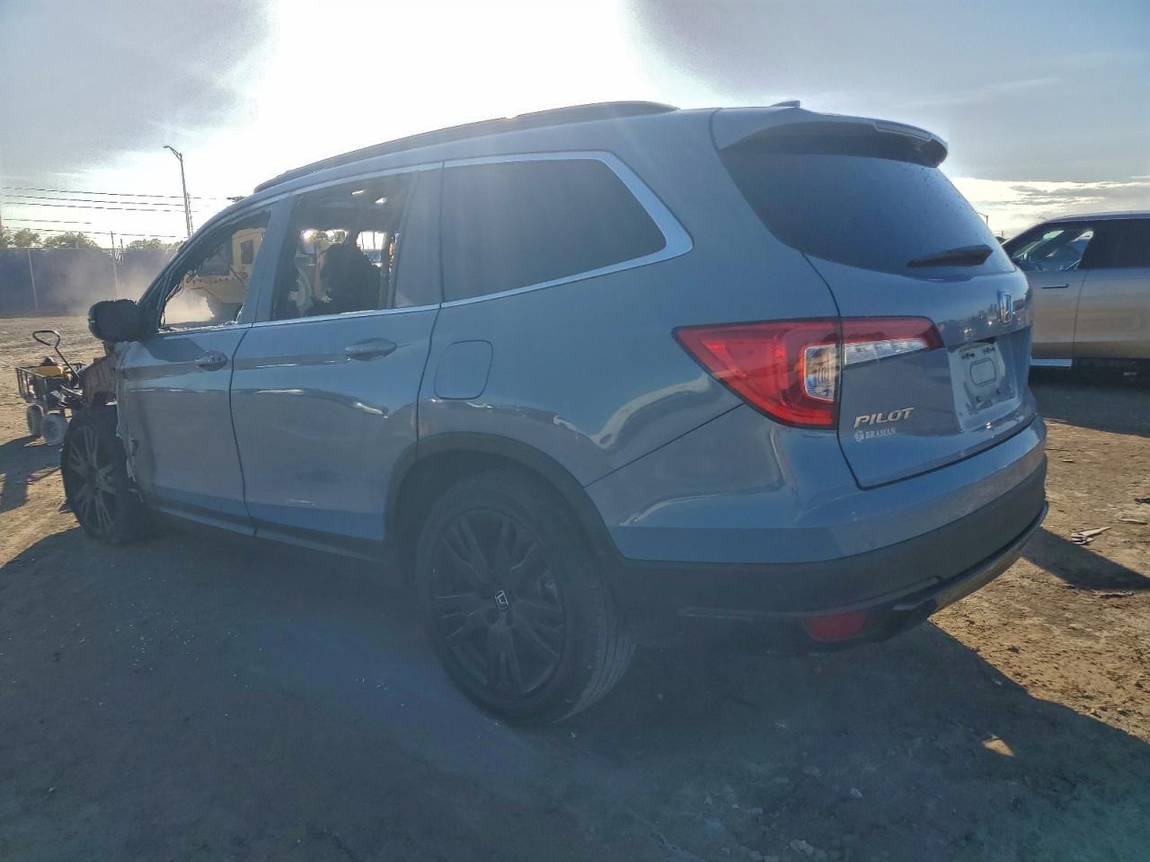 2022 HONDA PILOT SE — Фото 2 из 13