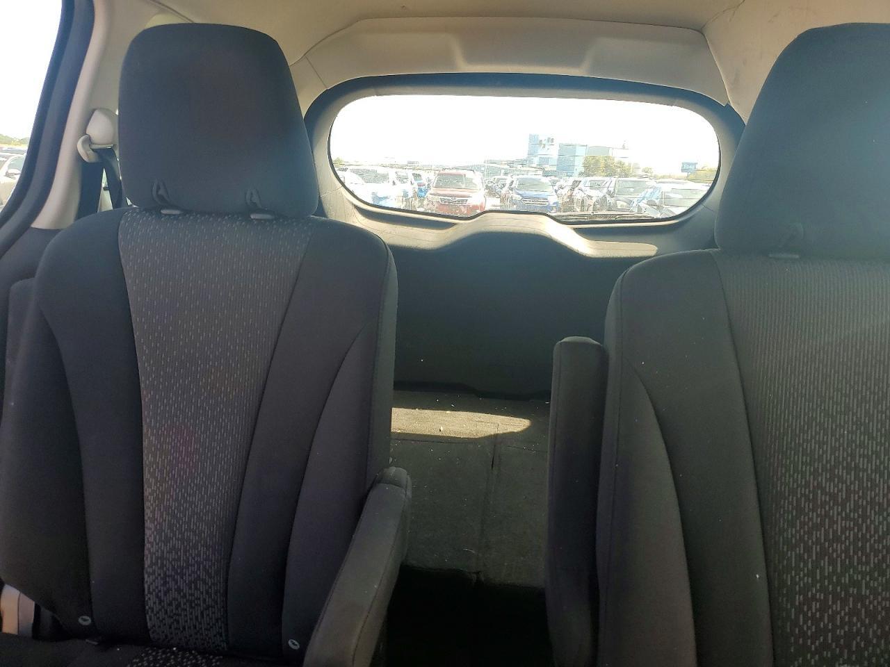 JM1CW2BL2C0132731 2012 MAZDA 5 photo no. 10