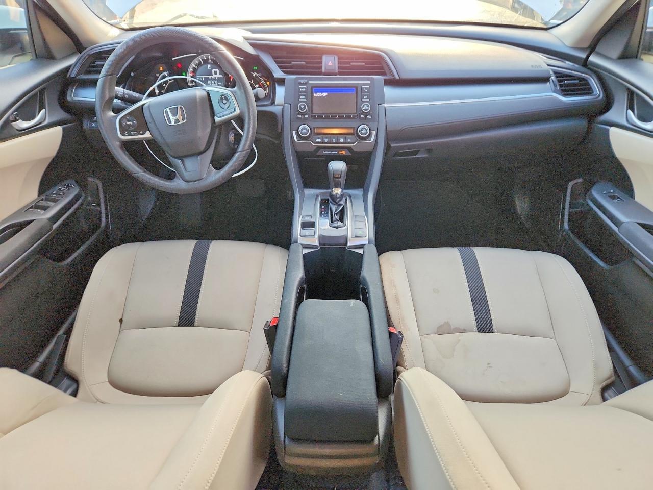 2018 HONDA CIVIC LX — Фото 8 из 12
