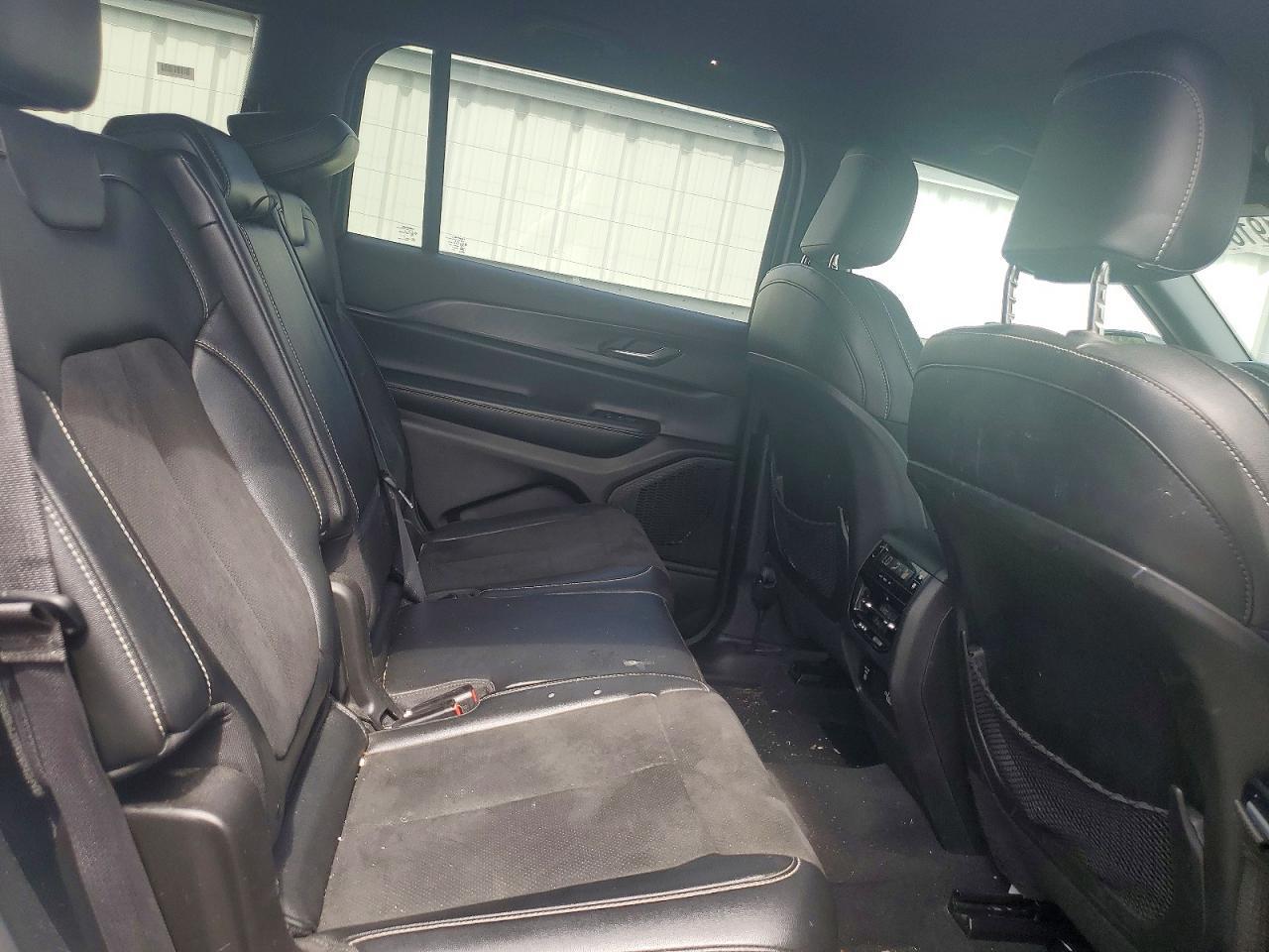 2024 JEEP GRAND CHEROKEE L LAREDO — Фото 11 из 14