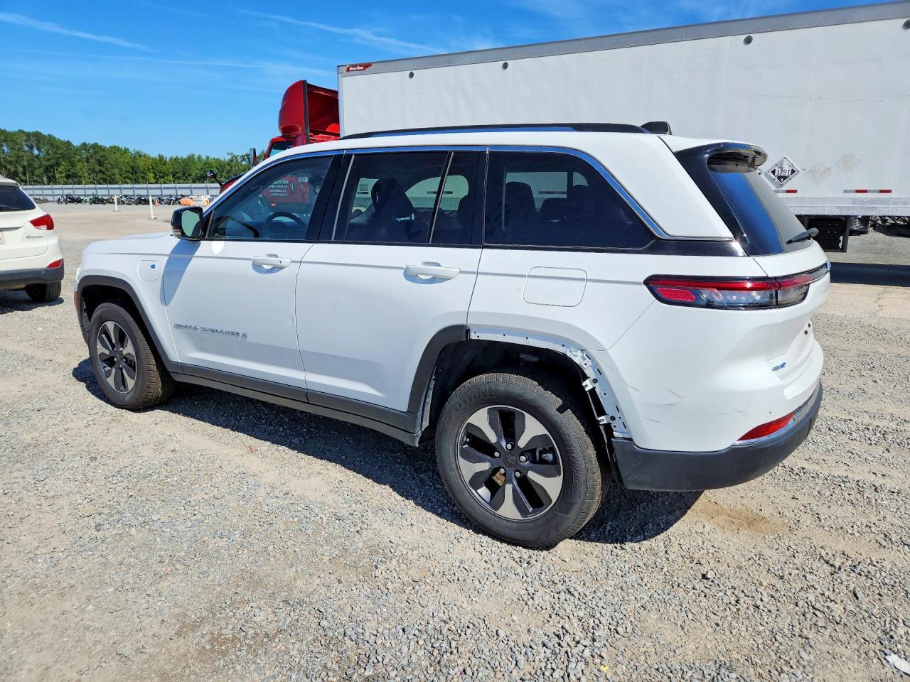 2024 JEEP GRAND CHEROKEE LIMITED 4XE — Фото 2 из 13