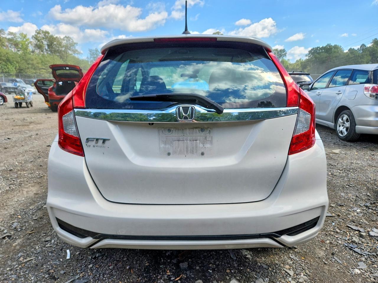 2019 HONDA FIT EX — Фото 6 из 12
