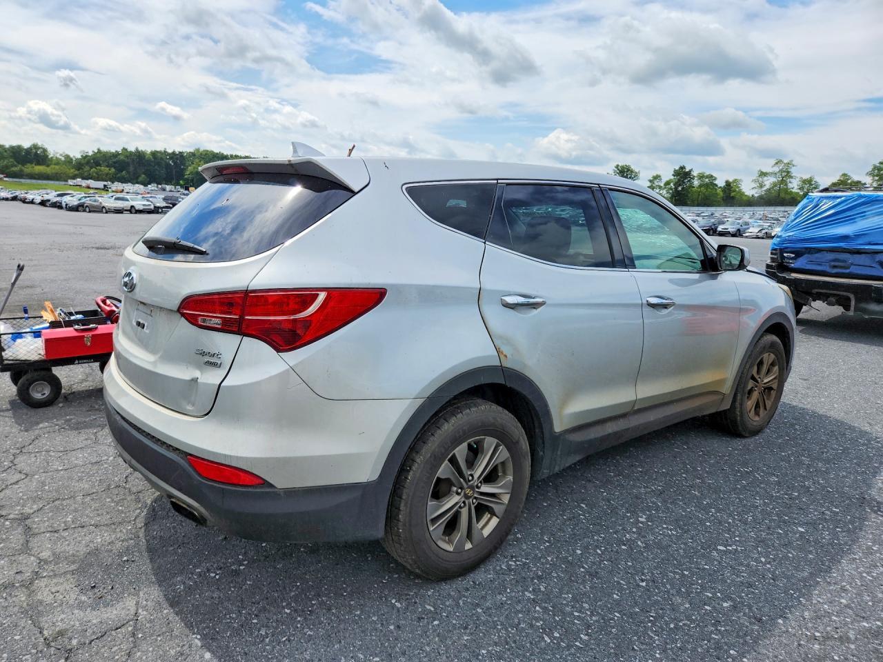 2015 HYUNDAI SANTA FE SPORT 2.4L — Фото 3 из 13