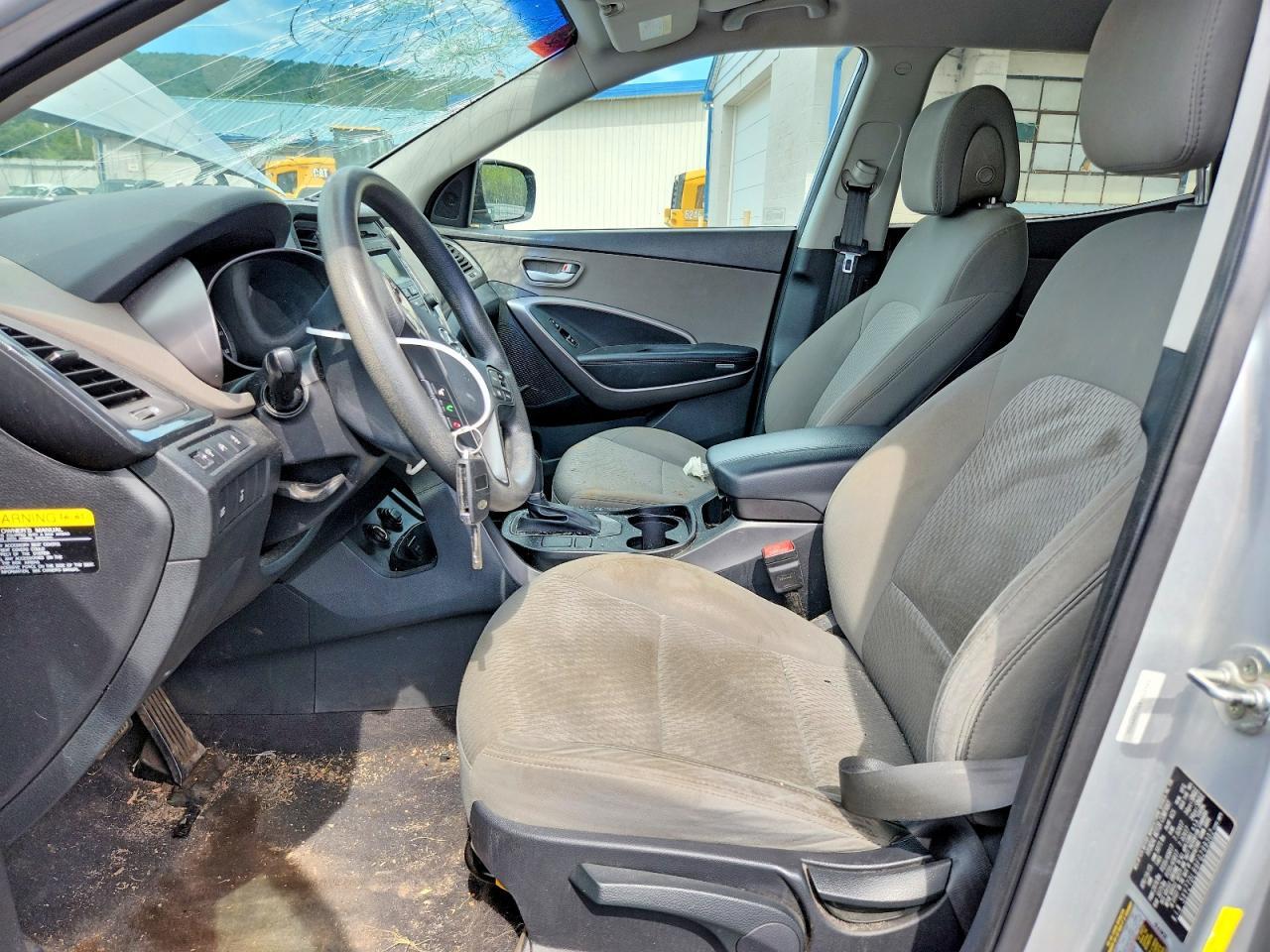 2015 HYUNDAI SANTA FE SPORT 2.4L — Фото 7 из 13